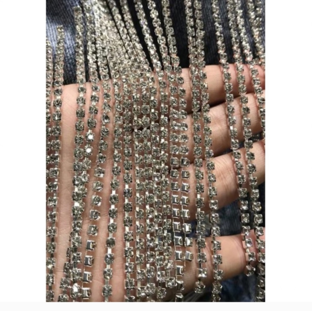 Bling denim shorts - Picture 3 of 4